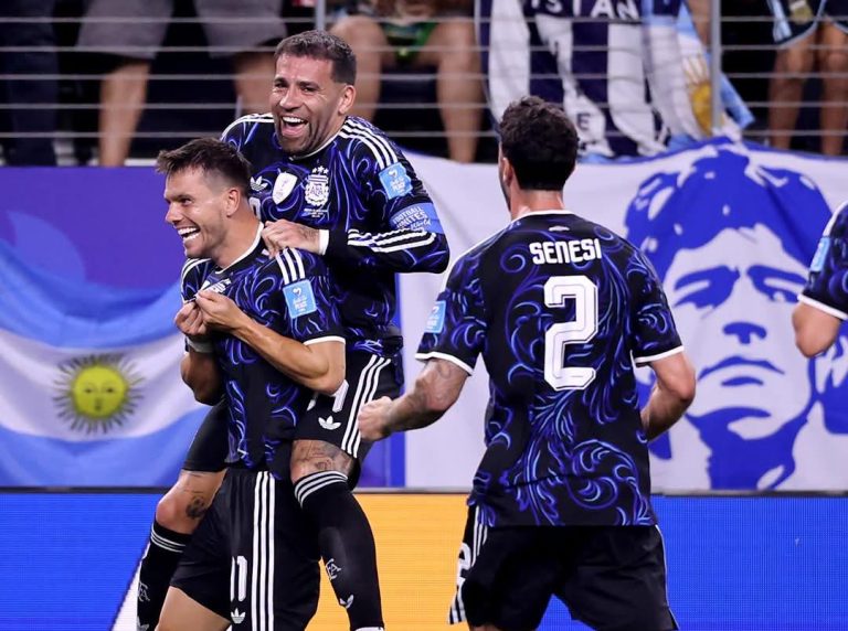 Turunkan Pemain Pelapis, Argentina Juara Grup J