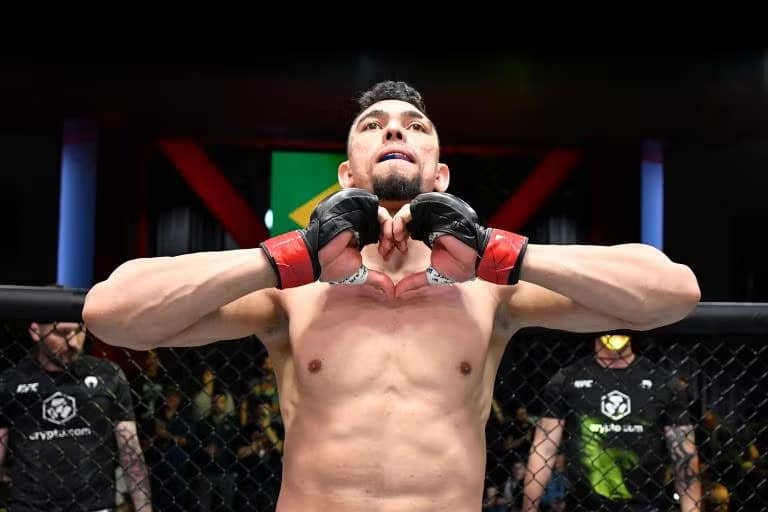 Johnny Walker: Dari Belford Roxo Menuju Panggung UFC