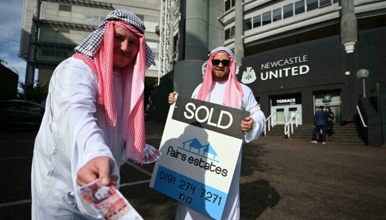 Tak Cuma Satu, Klub Sultan Akan Rekrut Empat Pemain Sekaligus