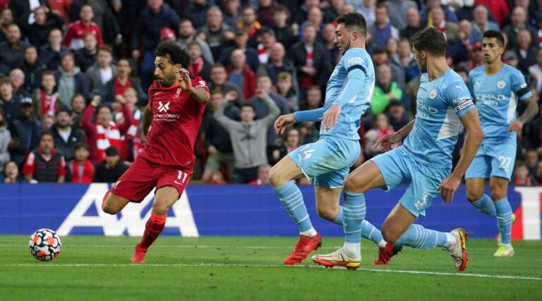 Mo Salah Sangat Layak Naik Gaji