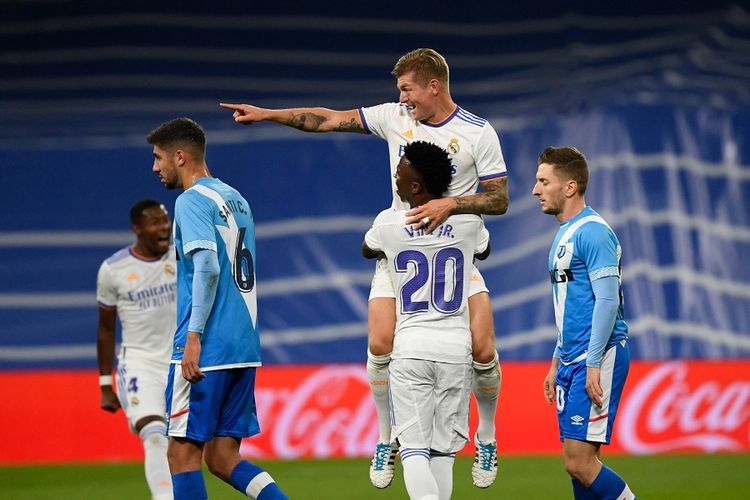 Los Blancos Rebut Kembali Puncak Klasemen