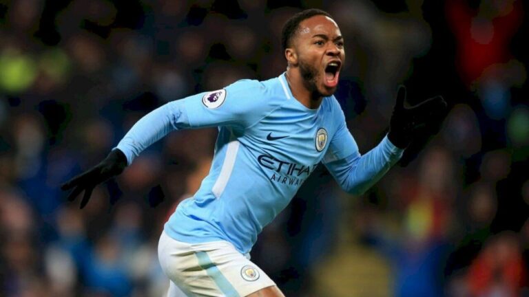 Tersisih Grealish, Sterling Merapat ke Arsenal?
