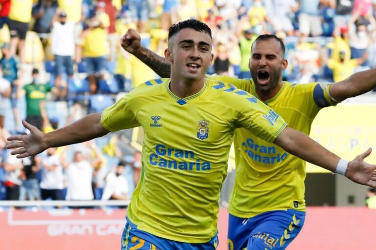 AC Milan Ikat Kontrak Para Pemain Muda