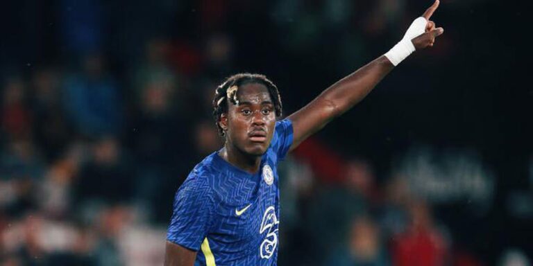 Kembali Dari Masa Peminjaman, Chalobah Teken Kontrak Baru Dengan Chelsea