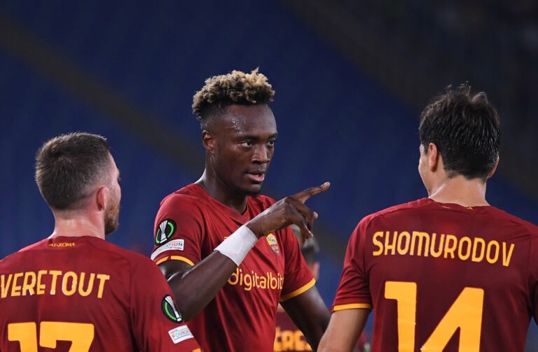 Kalahkan Sofia, AS Roma Finish di Urutan Pertama