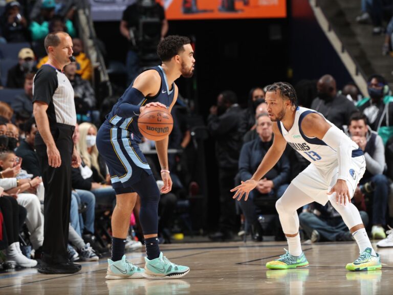 11 Kemenangan Berturut Griezllies Dihentikan Mavericks