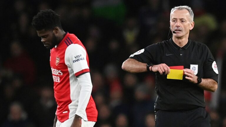 Bela Belain Balik Ke Arsenal, Partey Langsung Diusir Wasit