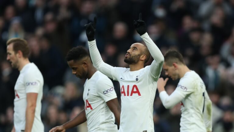 Kalah Di Babak Pertama, Spurs Mengamuk di Babak Kedua Benamkan Morecambe 3-1