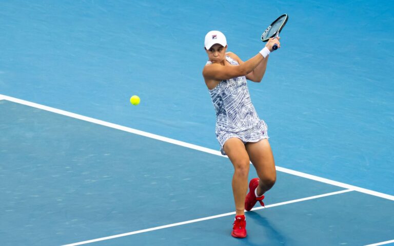 Tekuk Anisimova, Ashleigh Barty Melaju ke Delapan Besar Australia Open 2022