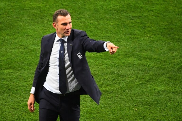 Genoa Segera Pecat Andriy Shevchenko