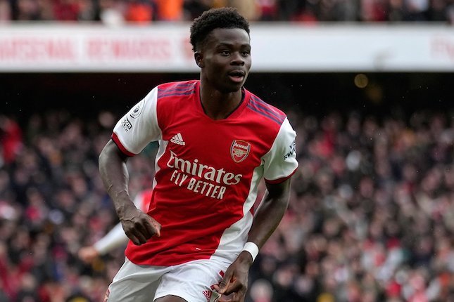 Arsenal Mati Matian Pertahankan Saka
