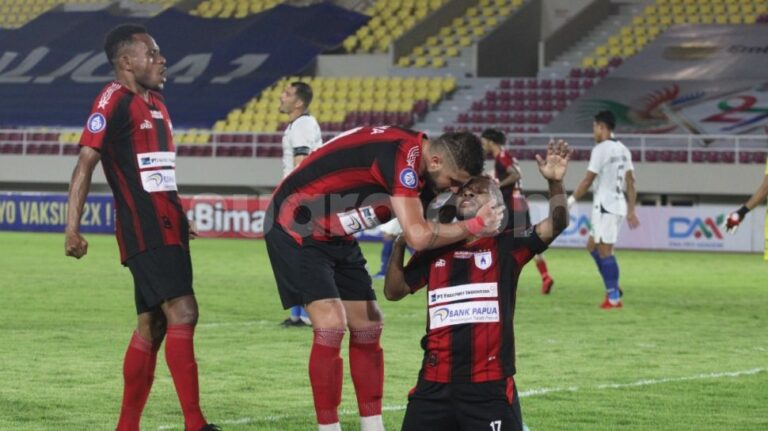 Bak Barcelona, Persipura Turun Kasta Untuk Pertama Kali Dalam 28 Tahun