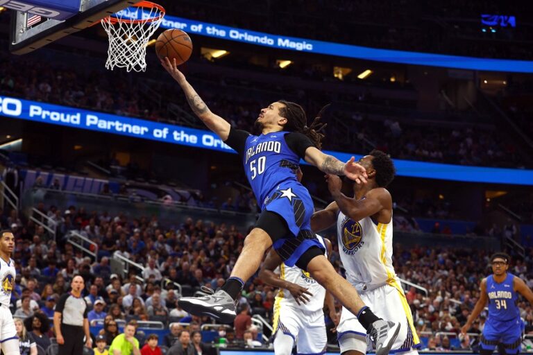 Golden State Warriors Telan Tiga Kekalahan Beruntun