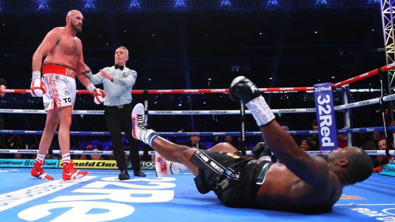 Tyson Fury Robohkan Dillian Whyte