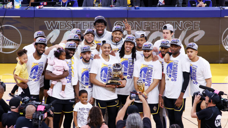 Golden State Warriors Juara NBA Wilayah Barat