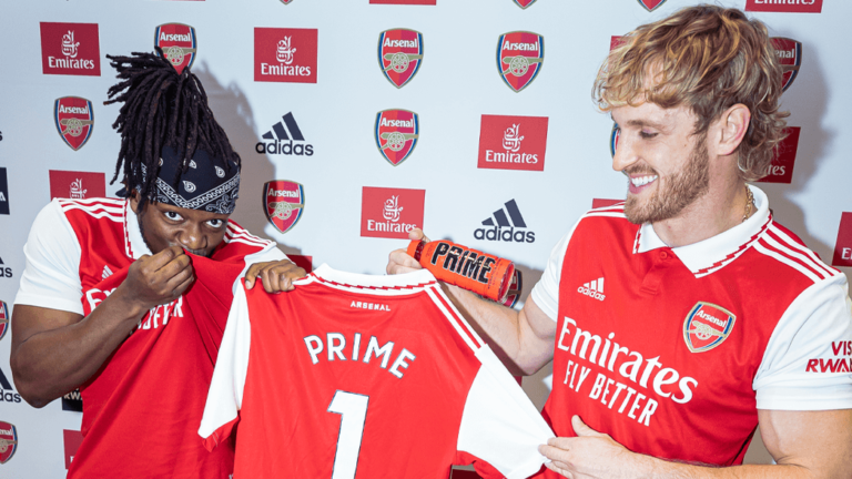 Logan Paul Sponsori Arsenal