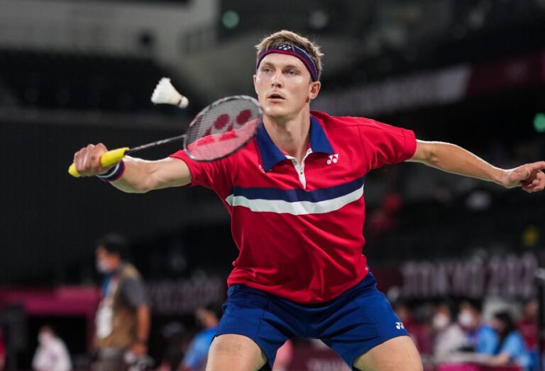 Viktor Axelsen Sang Penerus Morten Frost Hansen