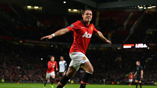 Demi MU, Chicarito Rela Main Ngak Dibayar