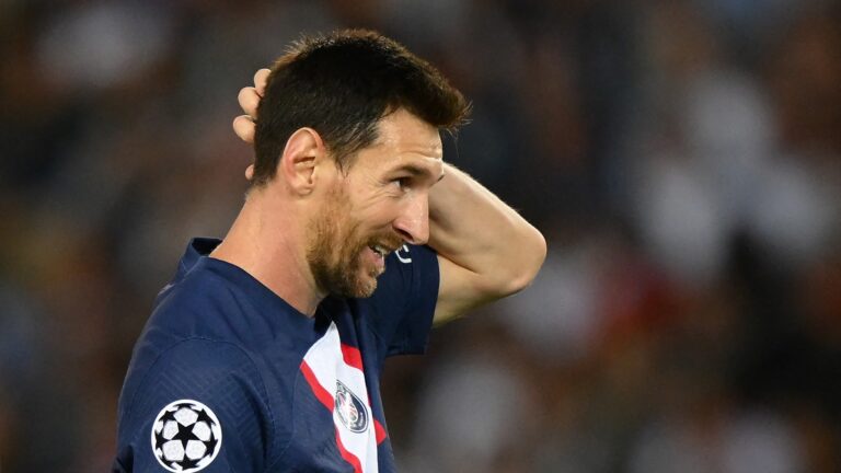 Fokus Ke Piala Dunia, Messi Enggan Pikirkan Kontrak Dengan PSG