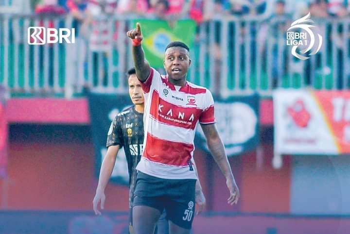 Gol Jaja Bawa Madura United Nyaman Di Puncak Klasemen