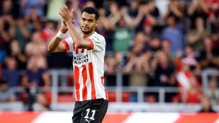 Gakpo Dijual PSV Saat MU Tak Butuh Lagi