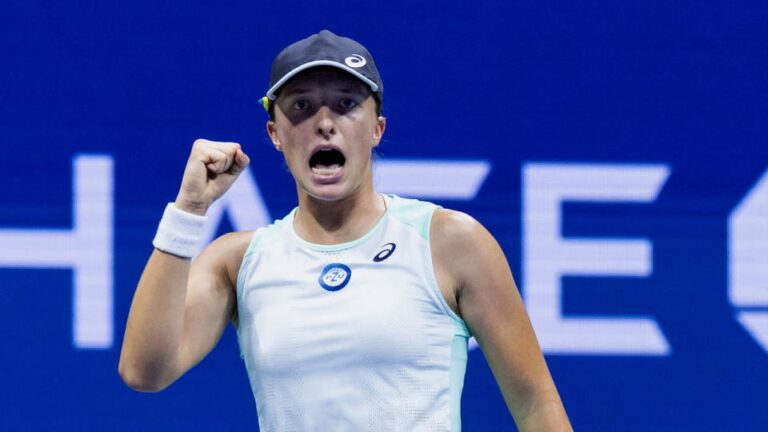 Kalahkan Sabalenka, Swiatek Jumpa Jabeur Di Dinal US Open 2022