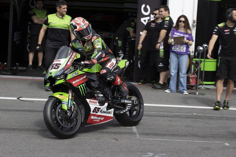 Jonathan Rea Catatkan Waktu Tercepat Di FP2 WSBK Prancis 2022