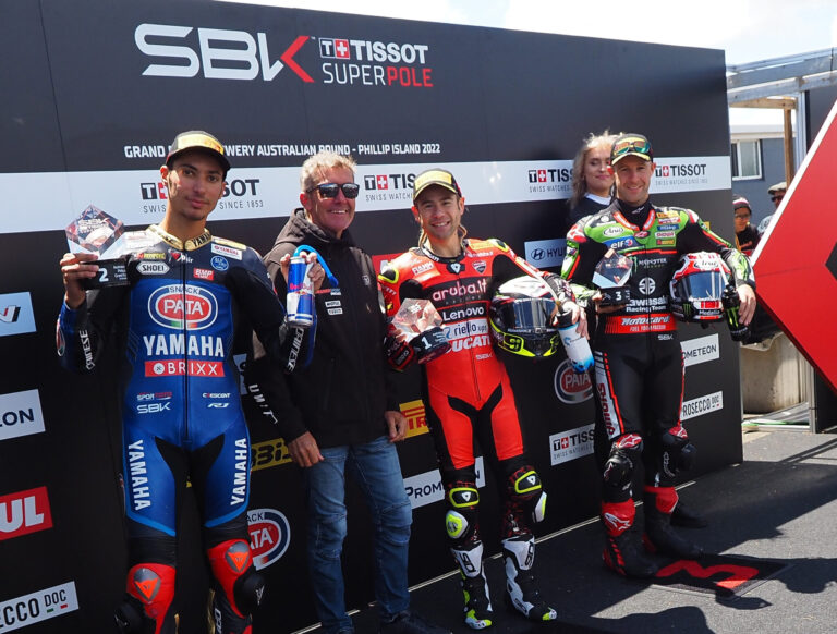 Bautista Menangkan Duel Seru Dengan Toprak Pada Superpole WorldSBK Australia 2022