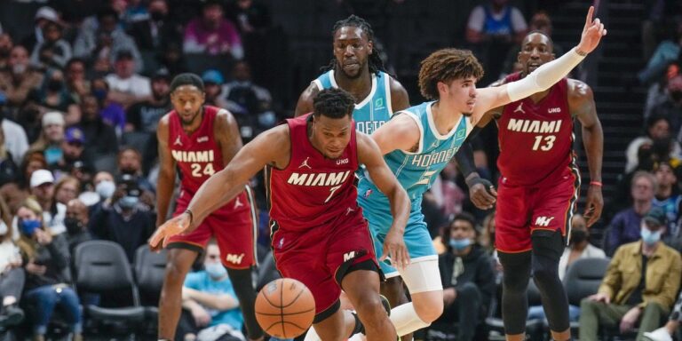 Heat Kalahkan Hornet 117-112