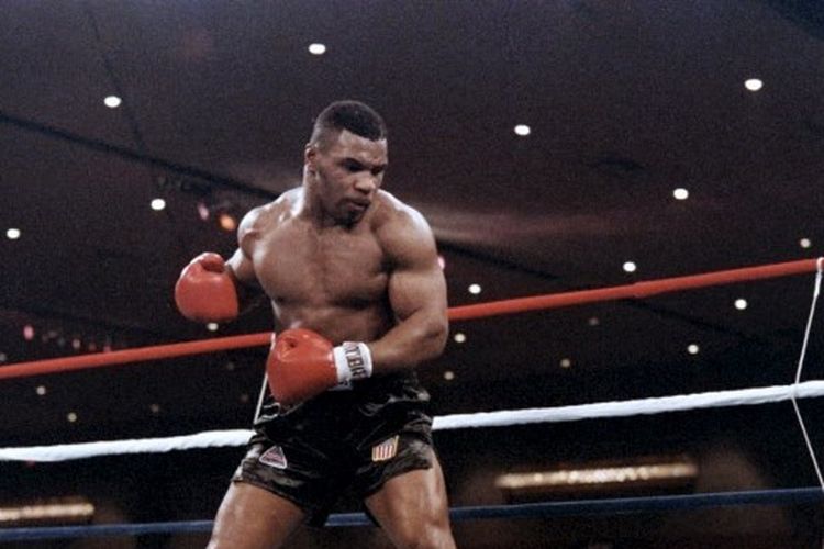 Mike Tyson Si Leher Beton