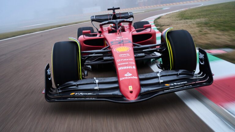 Siapkan Mobil Baru, Ferrari Bertekad Hentikan Verstappen Di Formula 1 2023