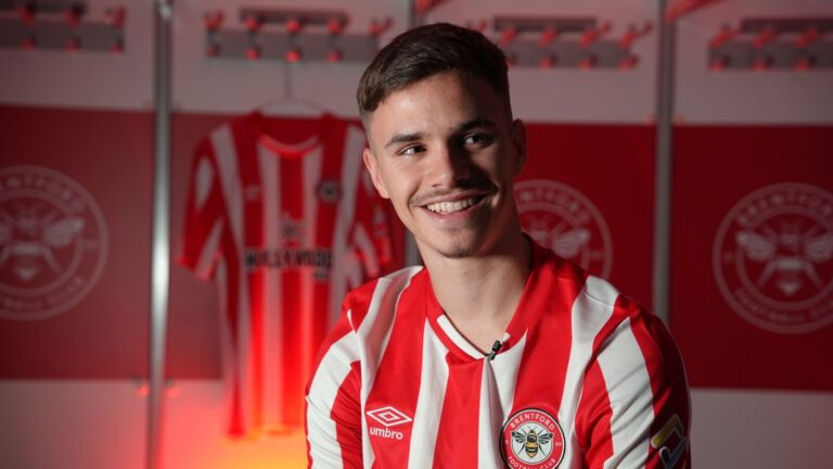 Romeo Beckham Dapat Kontrak Jangka Pendek Dari Brentford