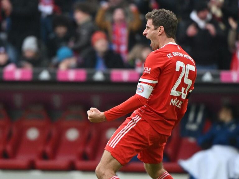 Die Roten Kokoh Di Puncak Klasemen Usai Cukur Bochum 3-0