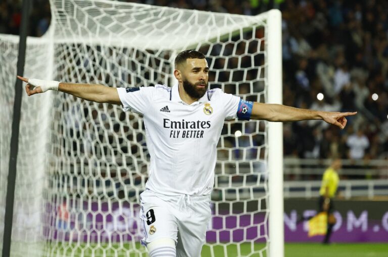 Los Blancos Sikat Elche Empat Gol Tanpa Balas