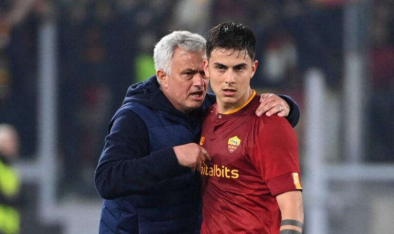 AS Roma Menuju Tropi Kedua Bersama The Special One