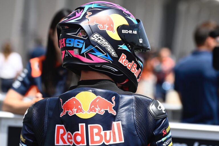 Daniel Holgado Juara Moto3 Le Mans 2023