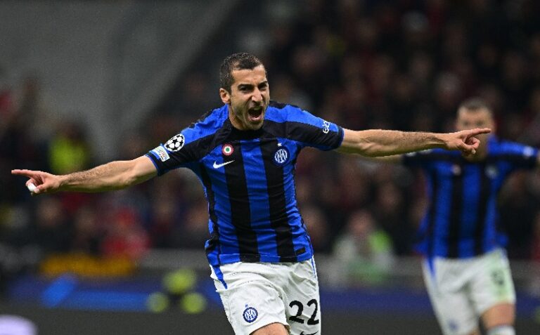 Sponsor Gagal Bayar Angsuran, Inter Kenakan Jersey Tanpa Logo