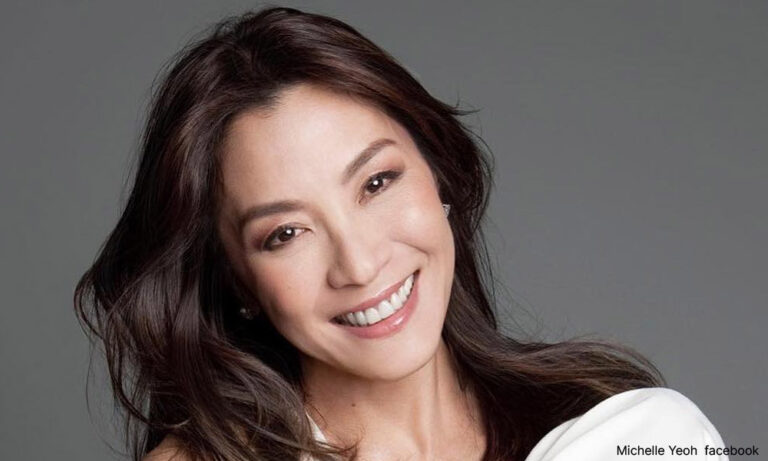 Siapa Yang Tidak Kenal Dengan Aktris Cantik Asal Malaysia, Michelle Yeoh? (Bag-1)