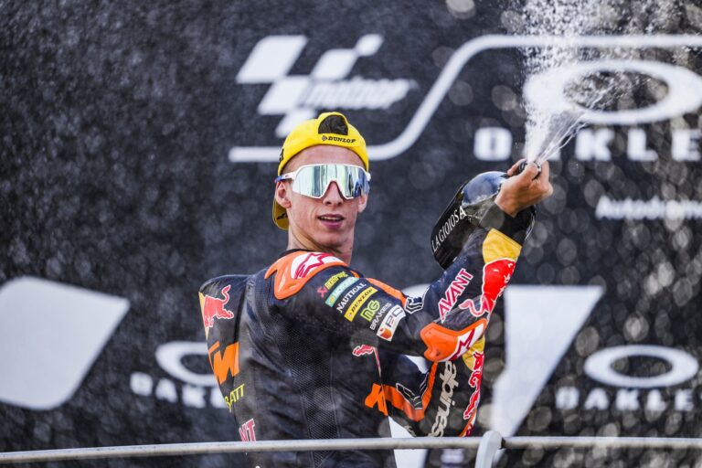 Acosta Ultimatum KTM Untuk Naik Kelas Ke MotoGP Musim Mendatang