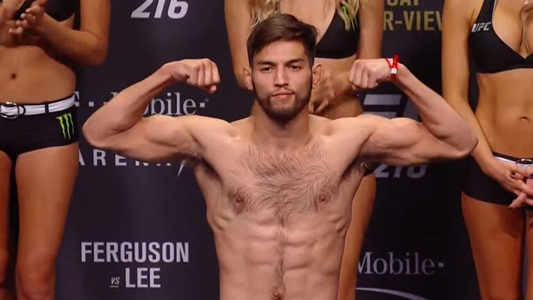 Matthew Schnell: Berjaya Di Arena UFC Melalui Tinju Dan Jiu Jitsu