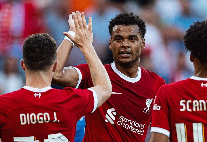Liverpool Gasak Karlsruher 5-2