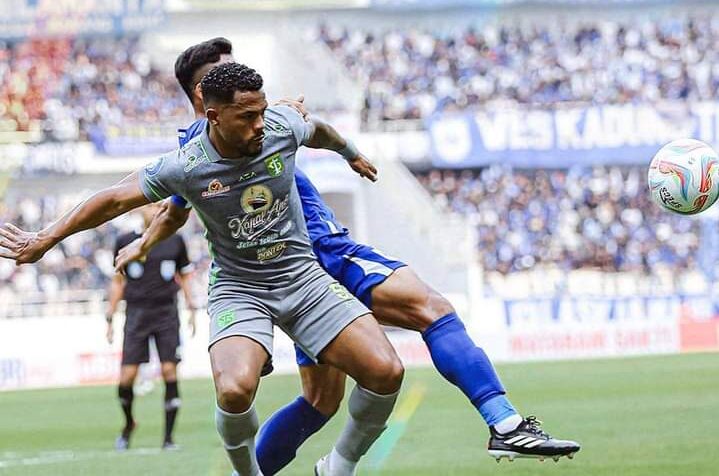 PSIS Semarang Tekuk Persebaya Surabaya 2-0