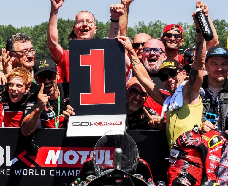 Bautista Juarai Race 1 WorldSBK Italia 2023