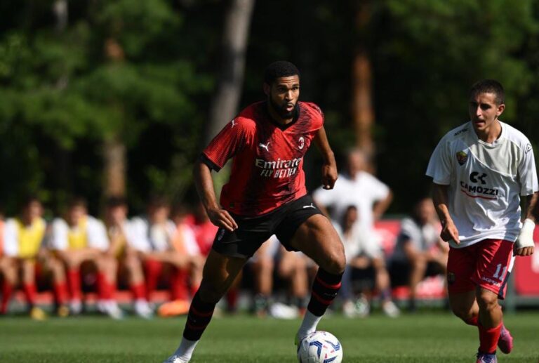 AC Milan Cukur Lumezzane 7-0