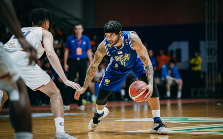 Menang Dua Game Langsung, Prawira Harum Juara IBL 2023