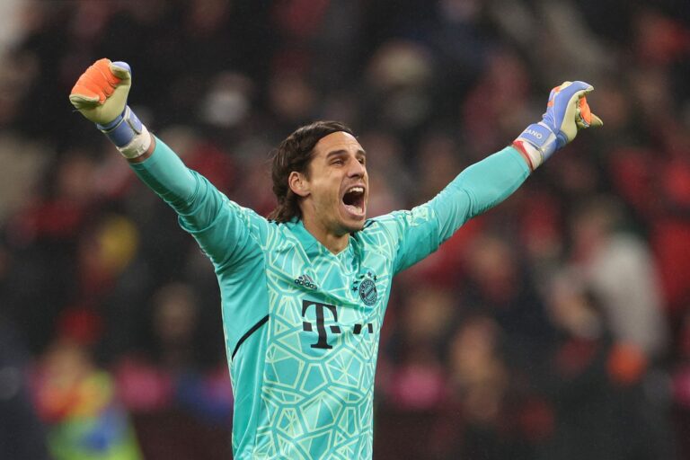Yann Sommer Jadi Pengganti Onana