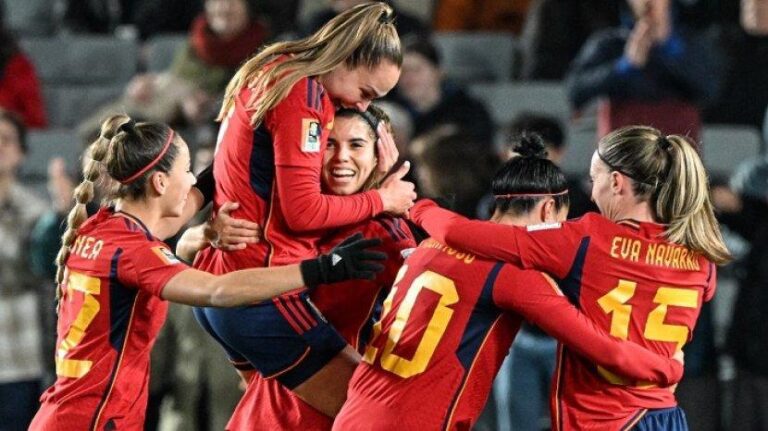 Spanyol Singkirkan Belanda Secara Dramatis Di Perpanjangan Waktu