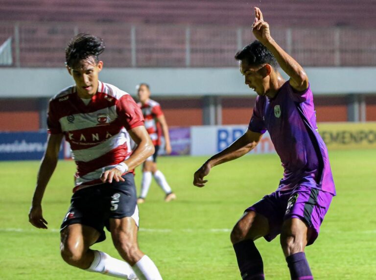 RANS Nusantara Kalahkan Madura United 3-1