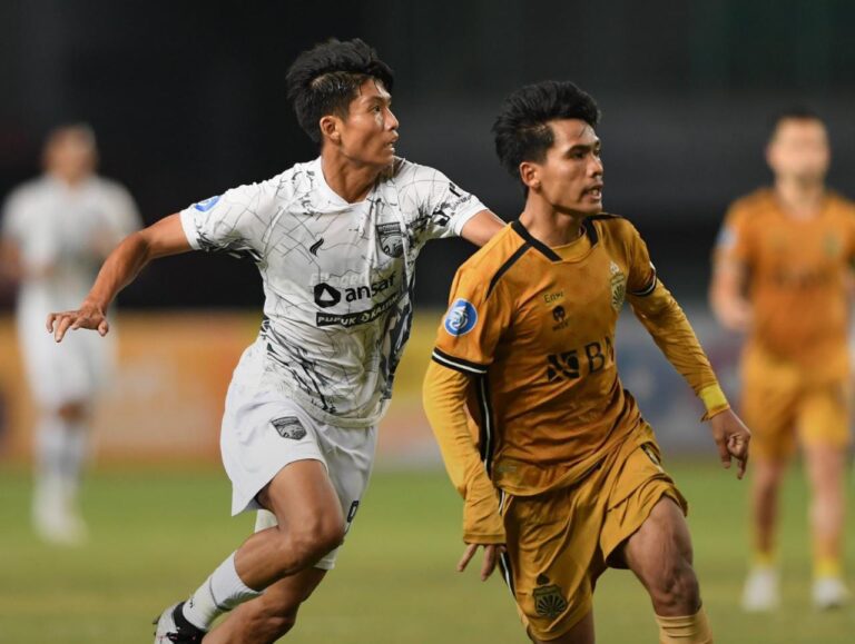 Sikat Bhayangkara FC, Borneo FC Puncaki Klasemen Liga 1