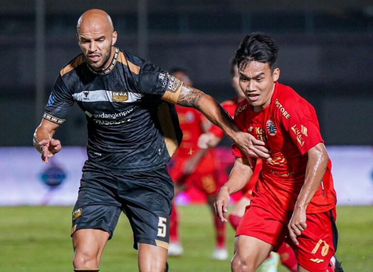 Dewa United Bungkam Persija Jakarta